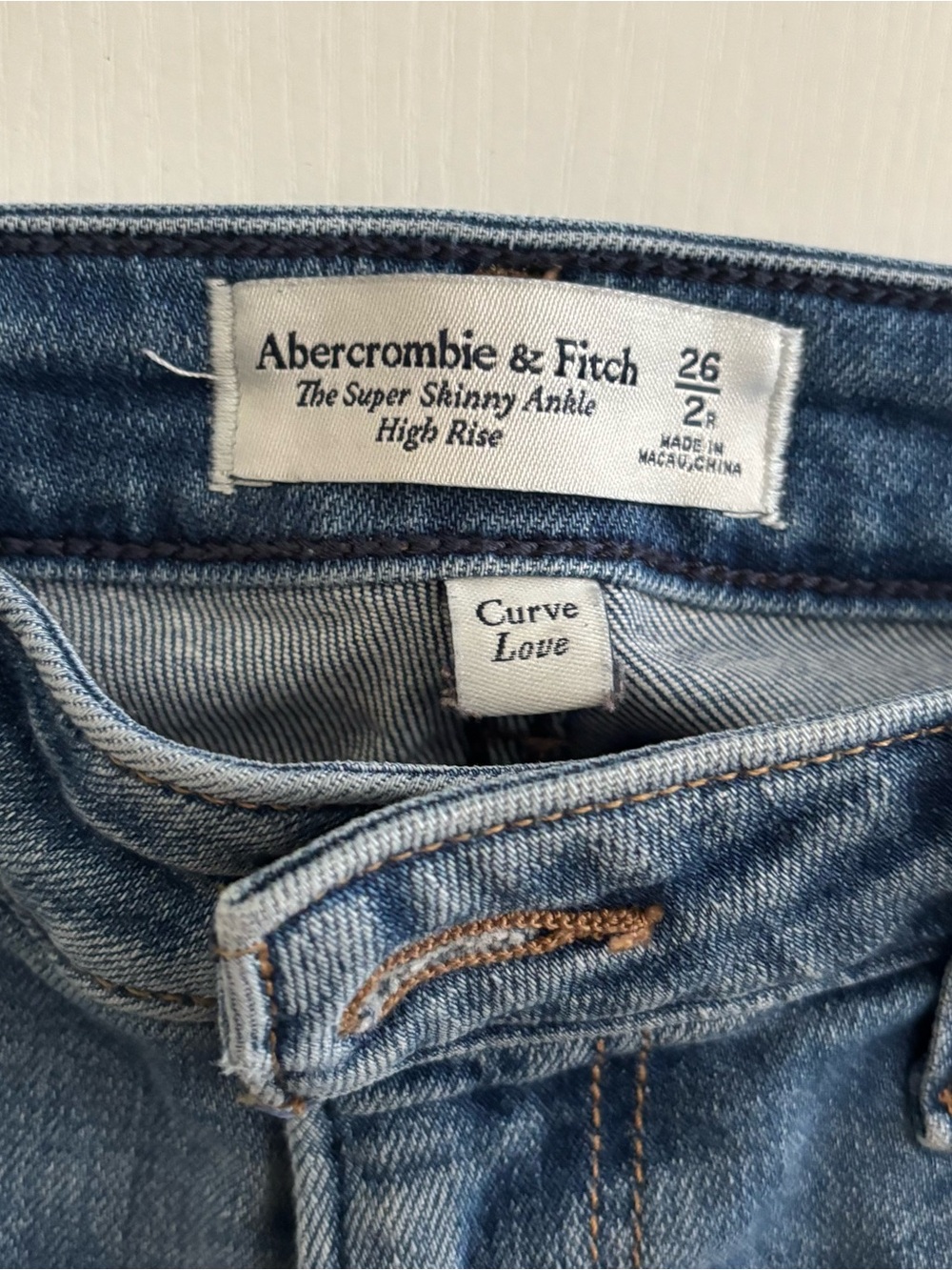 Abercrombie & Fitch Curve Love Super Skinny Ankle Jeans - Light Blue Denim